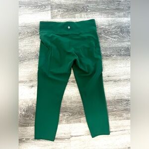 Lululemon crop leggings